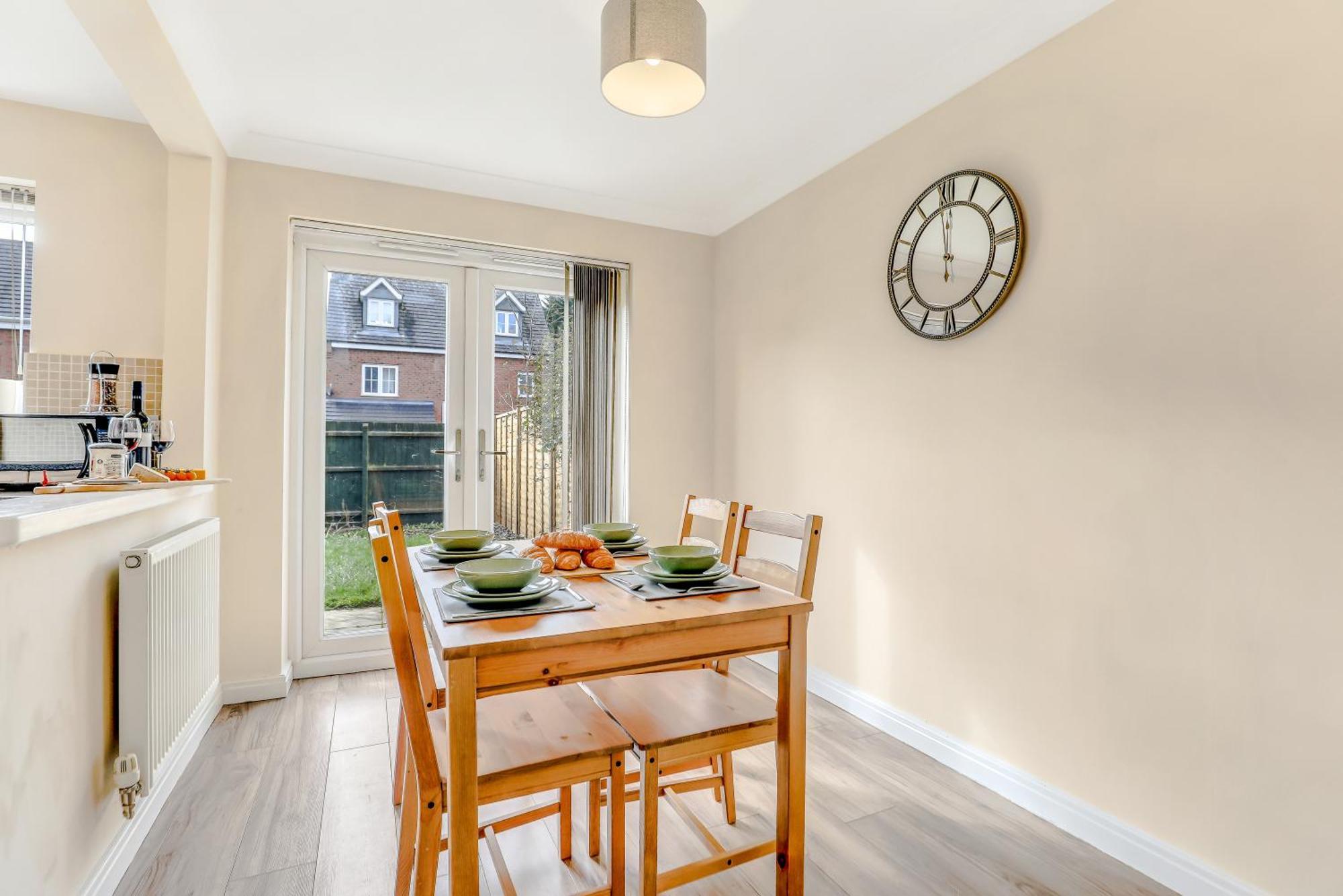 Silver Stag Properties, 3 Bedroom W Parking And Garden Smisby Buitenkant foto